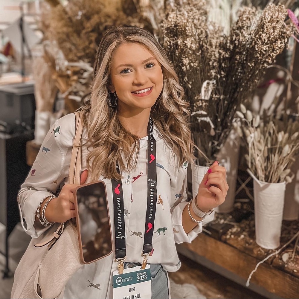 Meet your Posher, Anna jo